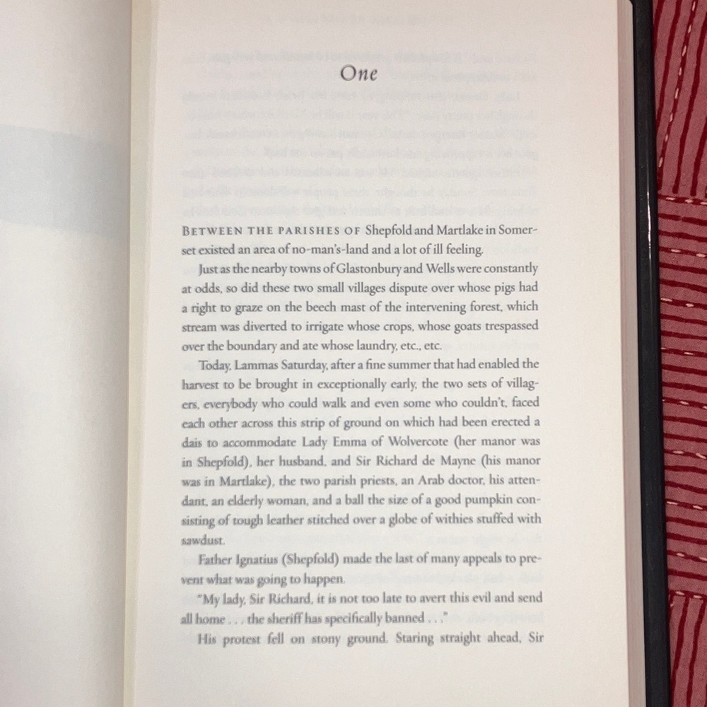 A Murderous Procession by Ariana Franklin hardcover Book - Picture 11 of 16